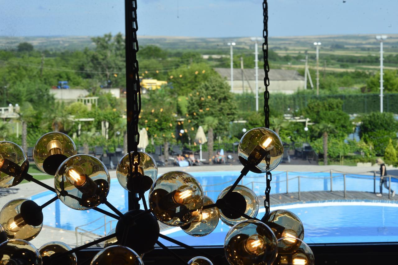 Ambassadori Kachreti Golf Resort Kachretʼi Extérieur photo
