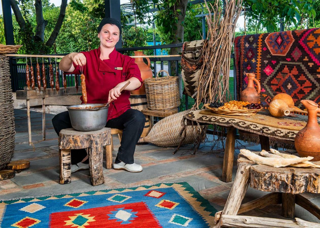 Ambassadori Kachreti Golf Resort Kachretʼi Extérieur photo